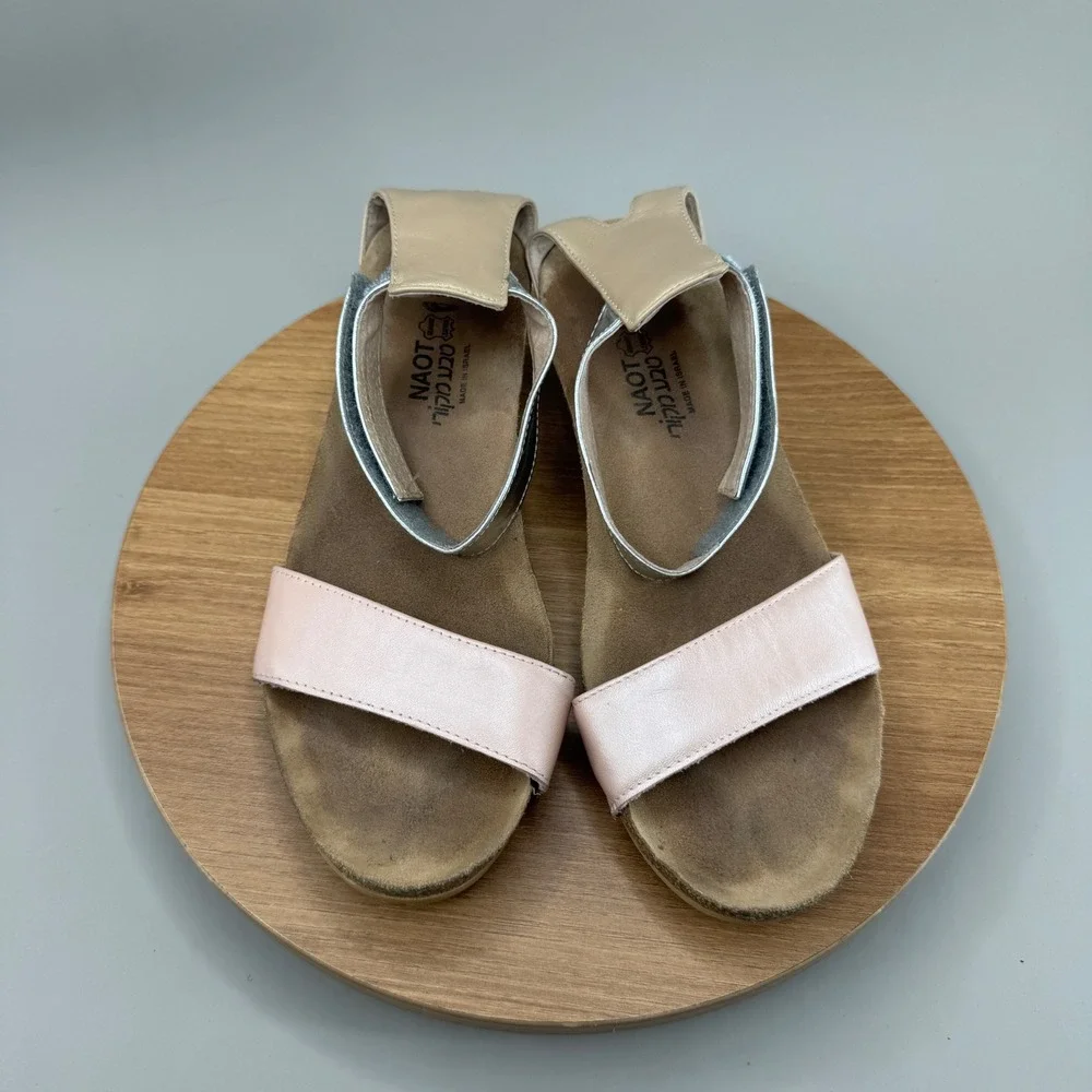 Naot Wedge Sandals 39 8 8.5 Pink Silver Leather Metallic Comfort Boho Chic Cork